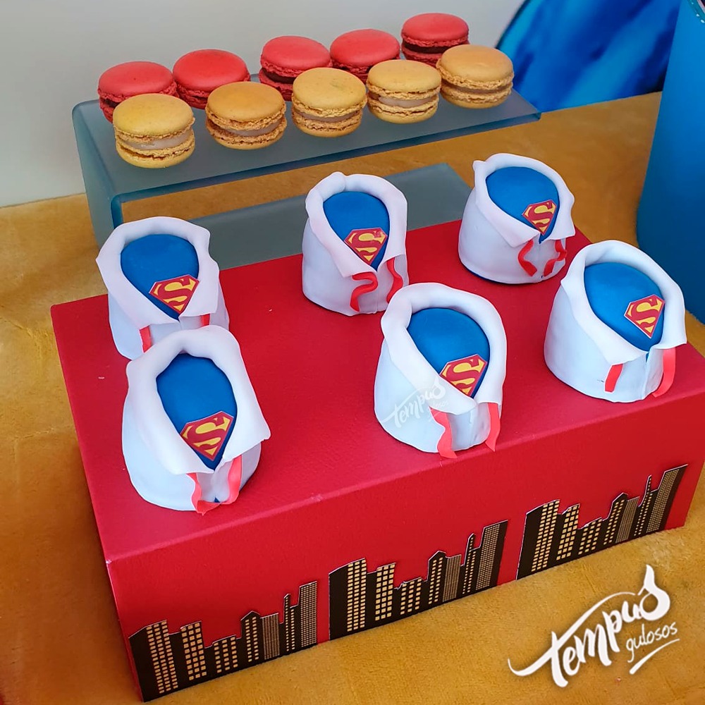 Super Heróis